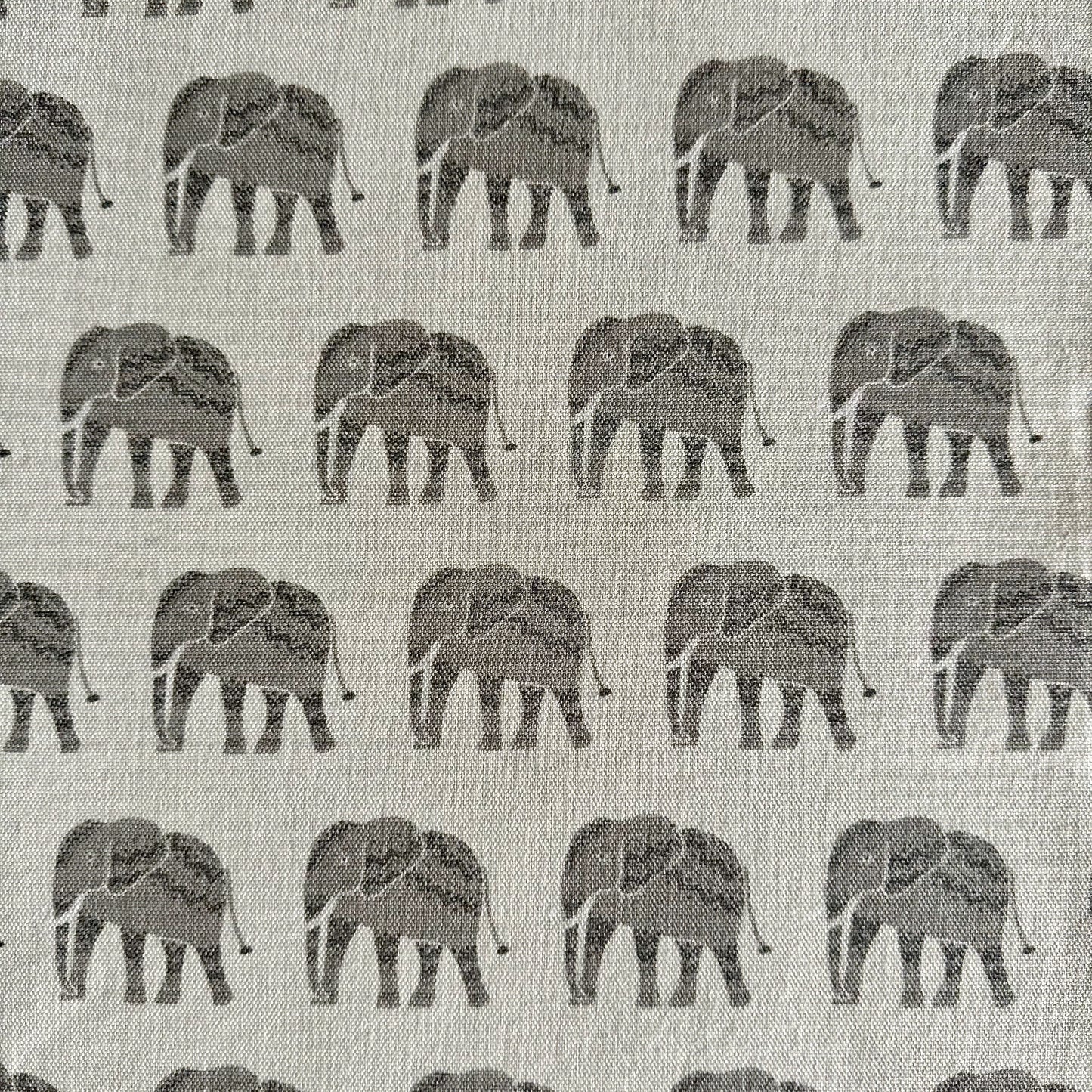 Ivory & Grey Elephant Print Table Runner & Placemats Set