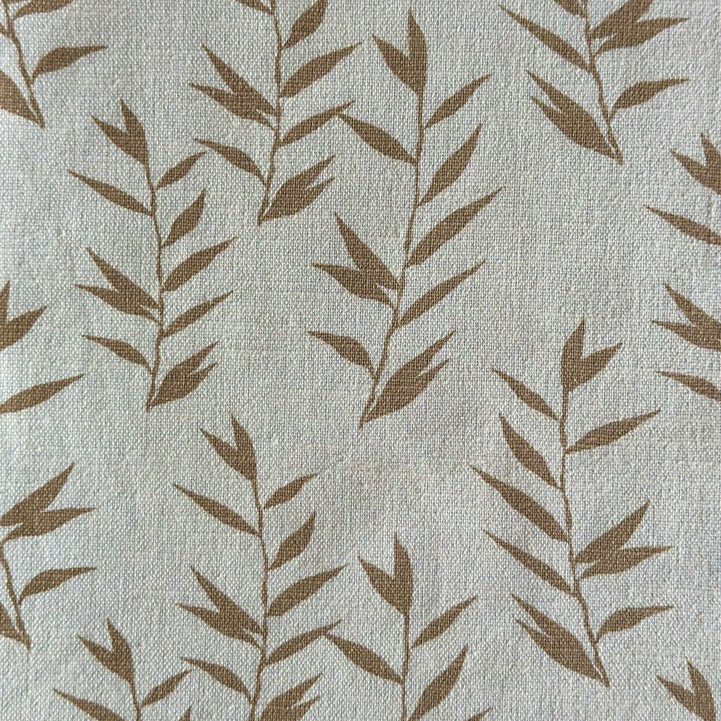 Ivory & Beige Leaf Print Table Runner & Placemats Set