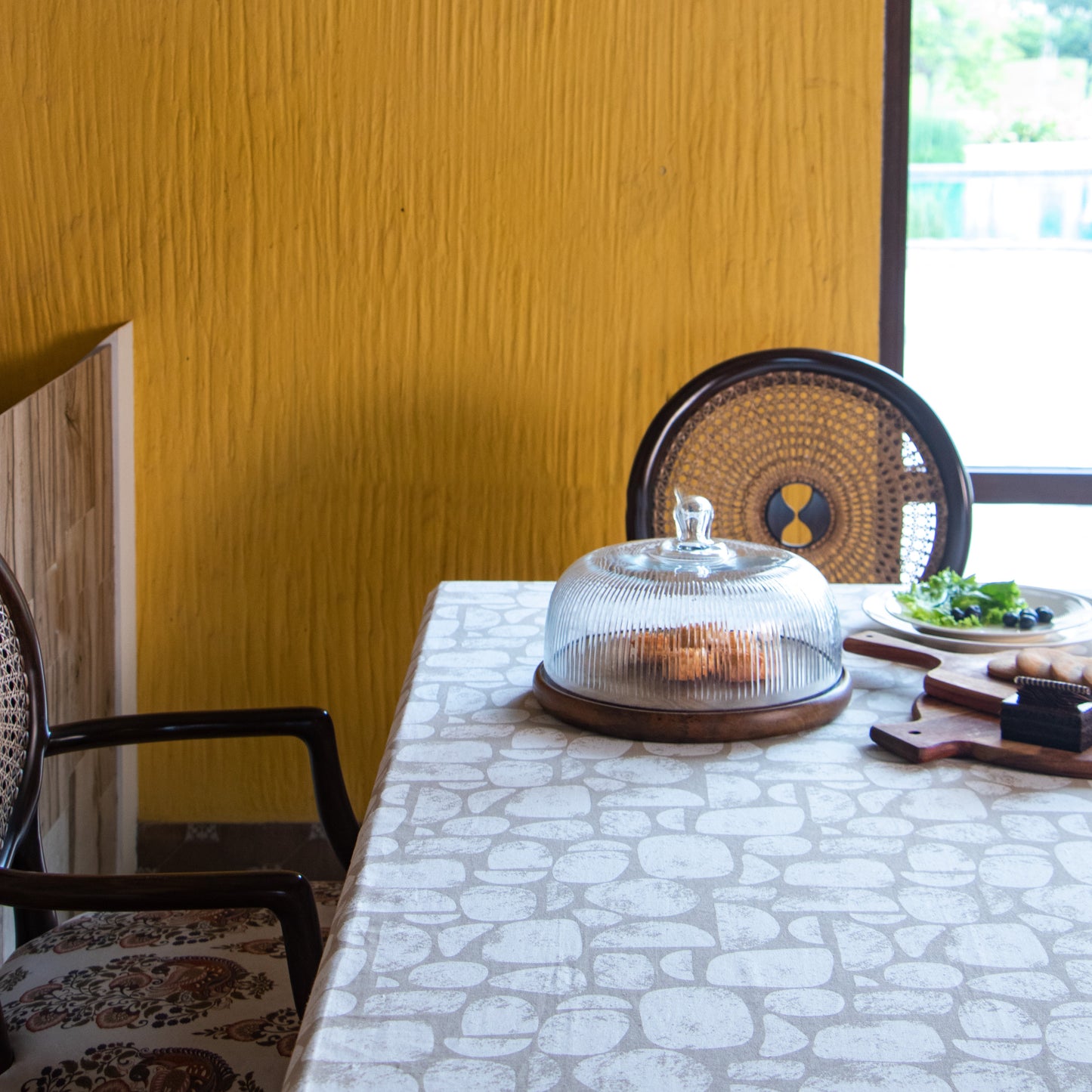 Oak & Lily Table Cloth – Beige & Ivory Geometric Print | 100% Cotton | Anti-Slip | Premium European Quality | 4–6 Seater Dining Table Cover