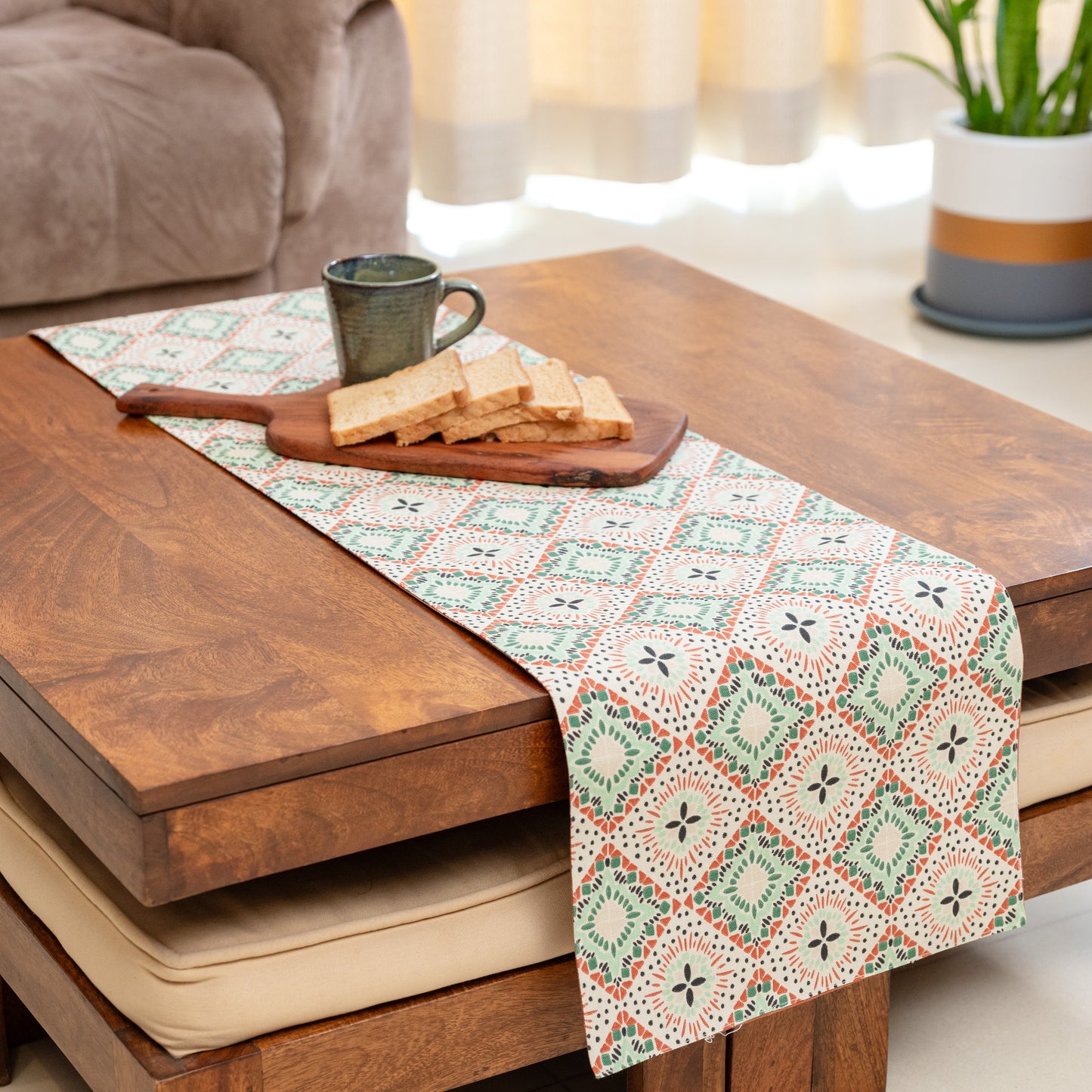 Oak & Lily Centre Table Runner – Multicolour Ethnic Print | 100% Cotton | Premium European Quality