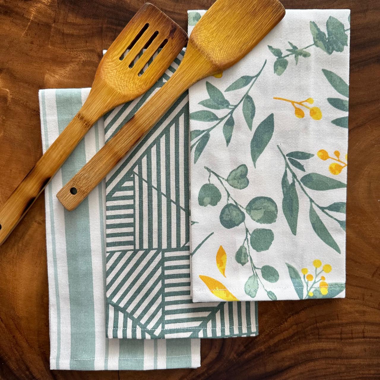 Oak & Lily Kitchen Towels – Sage Green & Yellow Flowers, Stripe & Geometric | Set of 3 | 100% Cotton | European Quality | Super Absorbent & Anti-Bacterial