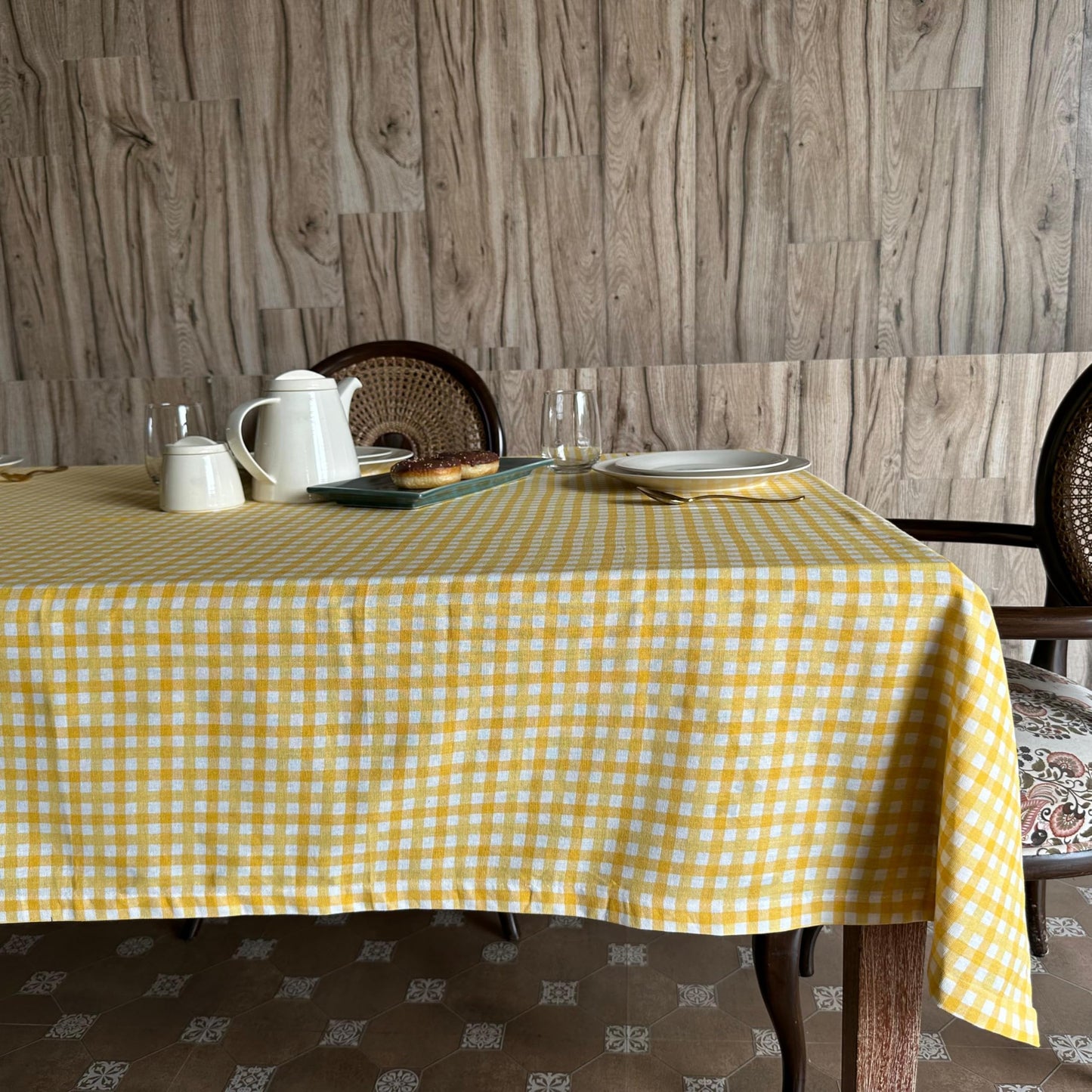 Oak & Lily Table Cloth – Yellow & White Check Print | 100% Cotton | Anti-Slip | Premium European Quality | Dining Table Cover