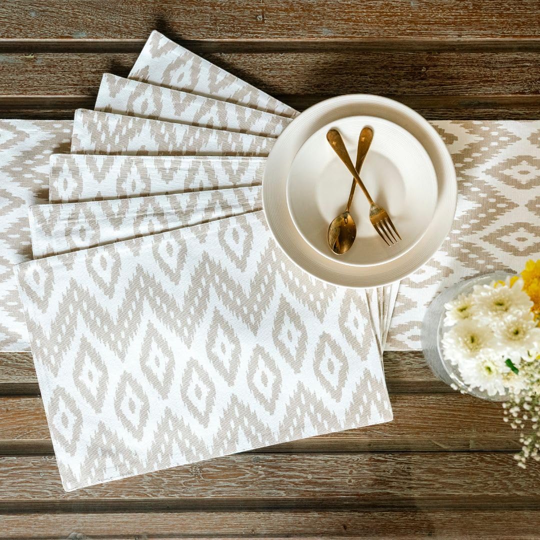 Oak & Lily Beige & Ivory Ikat Print