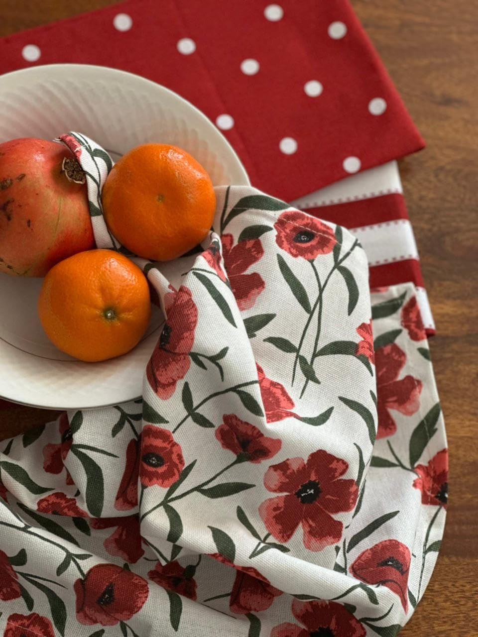 Oak & Lily Kitchen Towels – Red Poppy Flower, Red Polka Dot & Solid Red | Set of 3 | 100% Cotton | European Quality | Super Absorbent & Anti-Bacterial