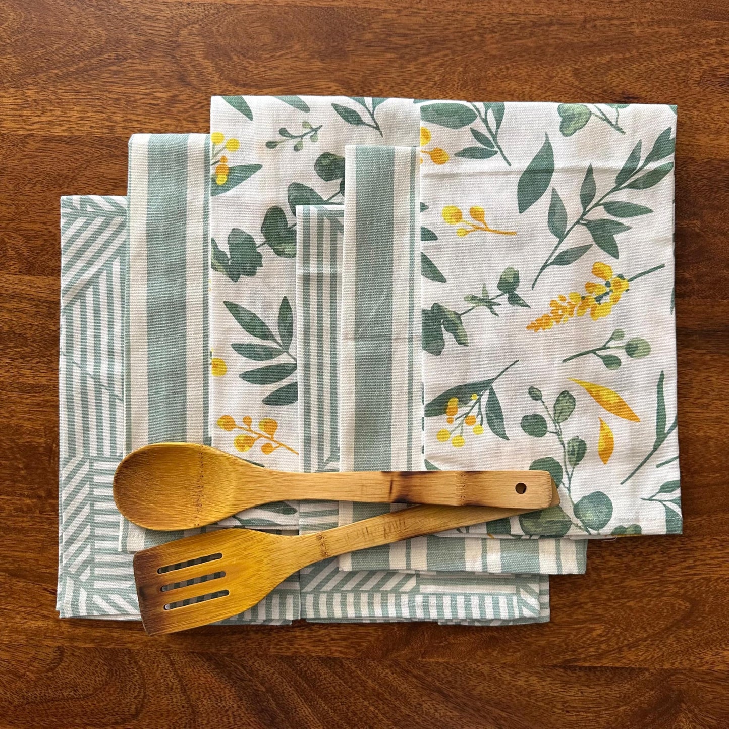 Oak & Lily Kitchen Towels – Sage Green Leaf & Stripes | Set of 6 | 100% Cotton | Anti-Bacterial | Premium European Quality
