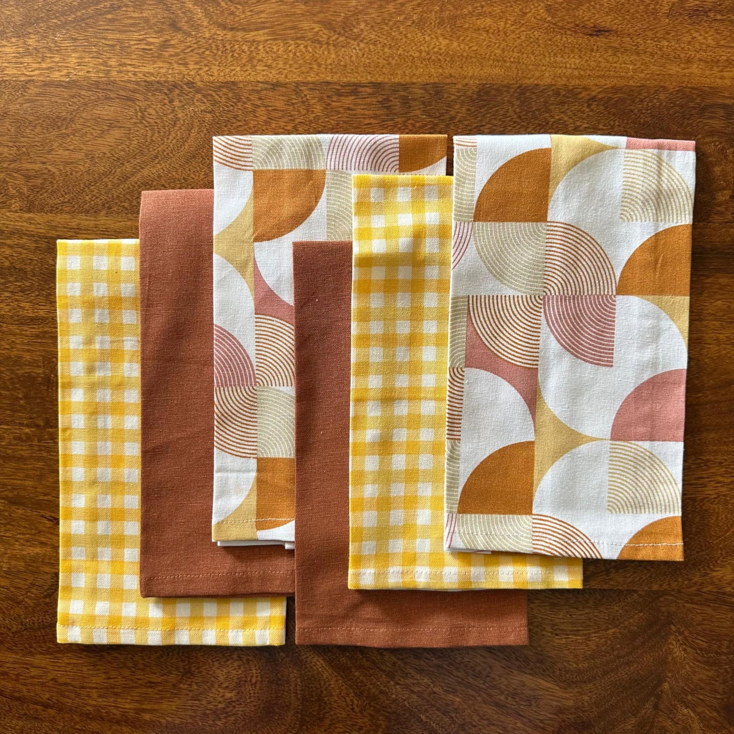 Oak & Lily Kitchen Towels – Rust Abstract & Yellow Check | Set of 6 | 100% Cotton | Premium European Quality | Anti-Bacterial