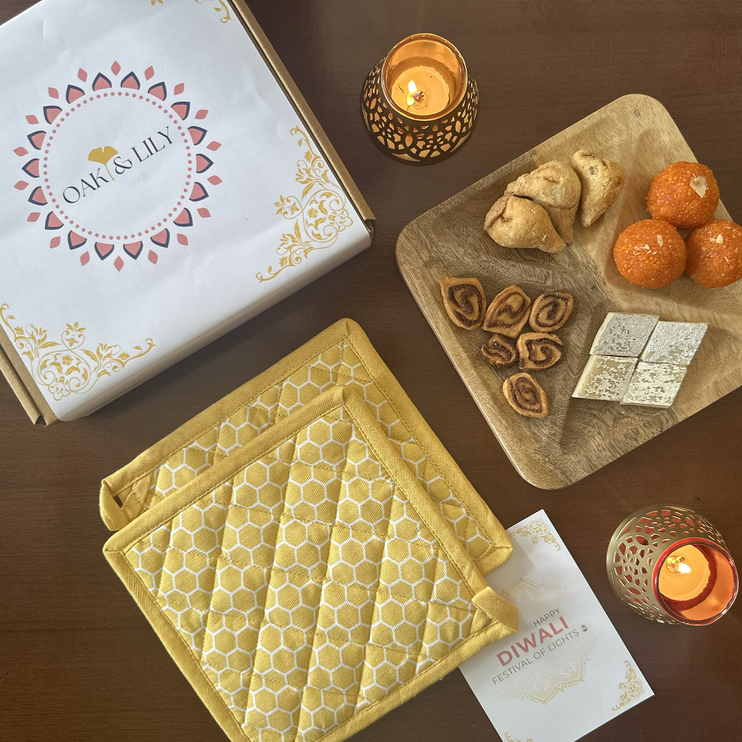Oak & Lily Diwali Small Gift Hamper | Pure Mango Wood Tray + Kitchen Useable