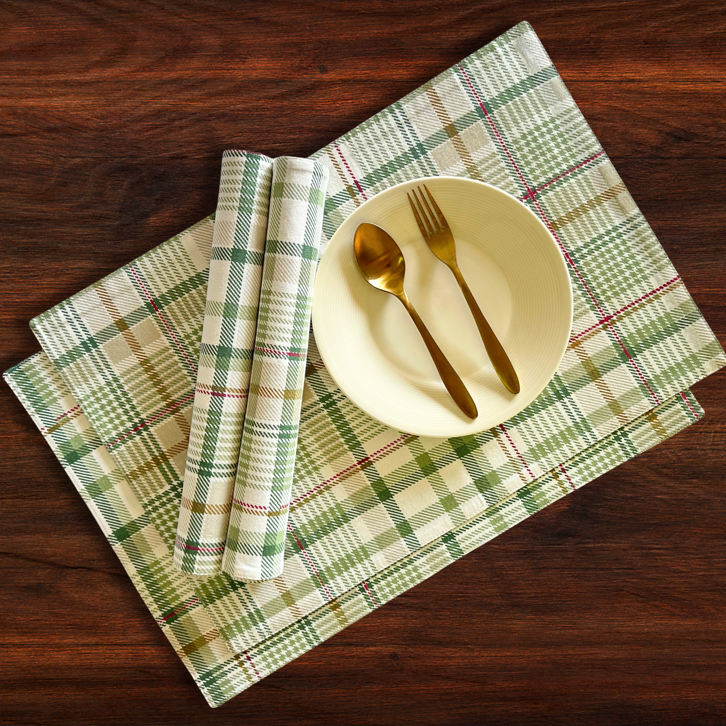 Oak & Lily Placemats – Forest Green Tartan | 100% Cotton | Heat Resistant | Premium European Quality 33cm x 45cm