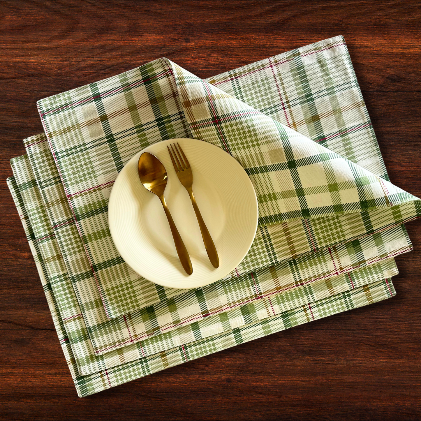 Oak & Lily Placemats – Forest Green Tartan | 100% Cotton | Heat Resistant | Premium European Quality 33cm x 45cm