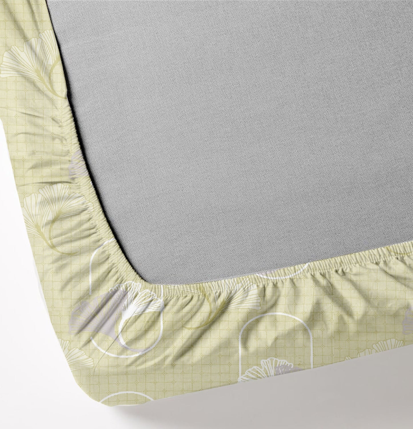 Lily Bloom King Bedsheet 210 TC