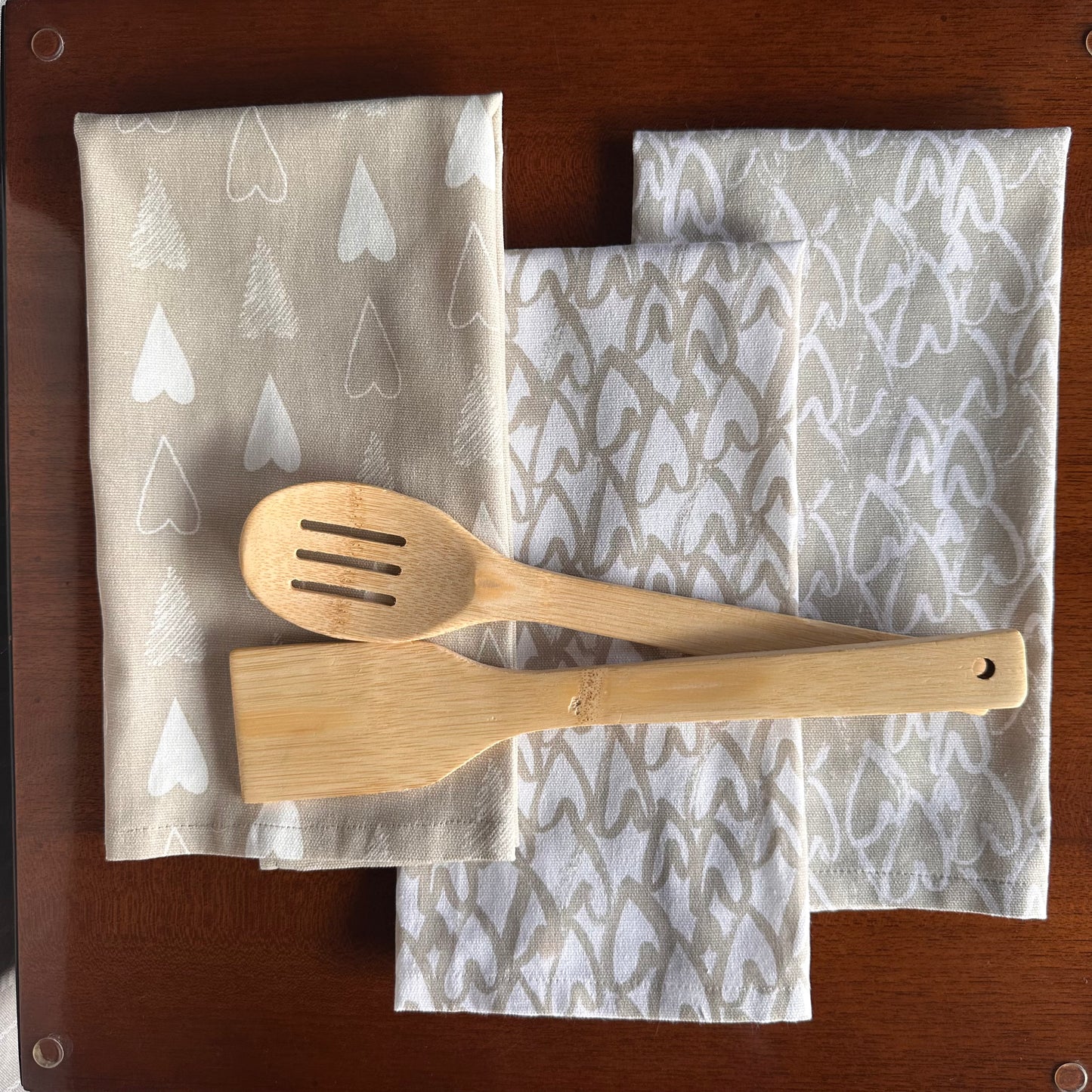 Oak & Lily Kitchen Towels – Ivory Beige | Set of 3 | 100% Cotton | European Quality | Super Absorbent & Anti-Bacterial