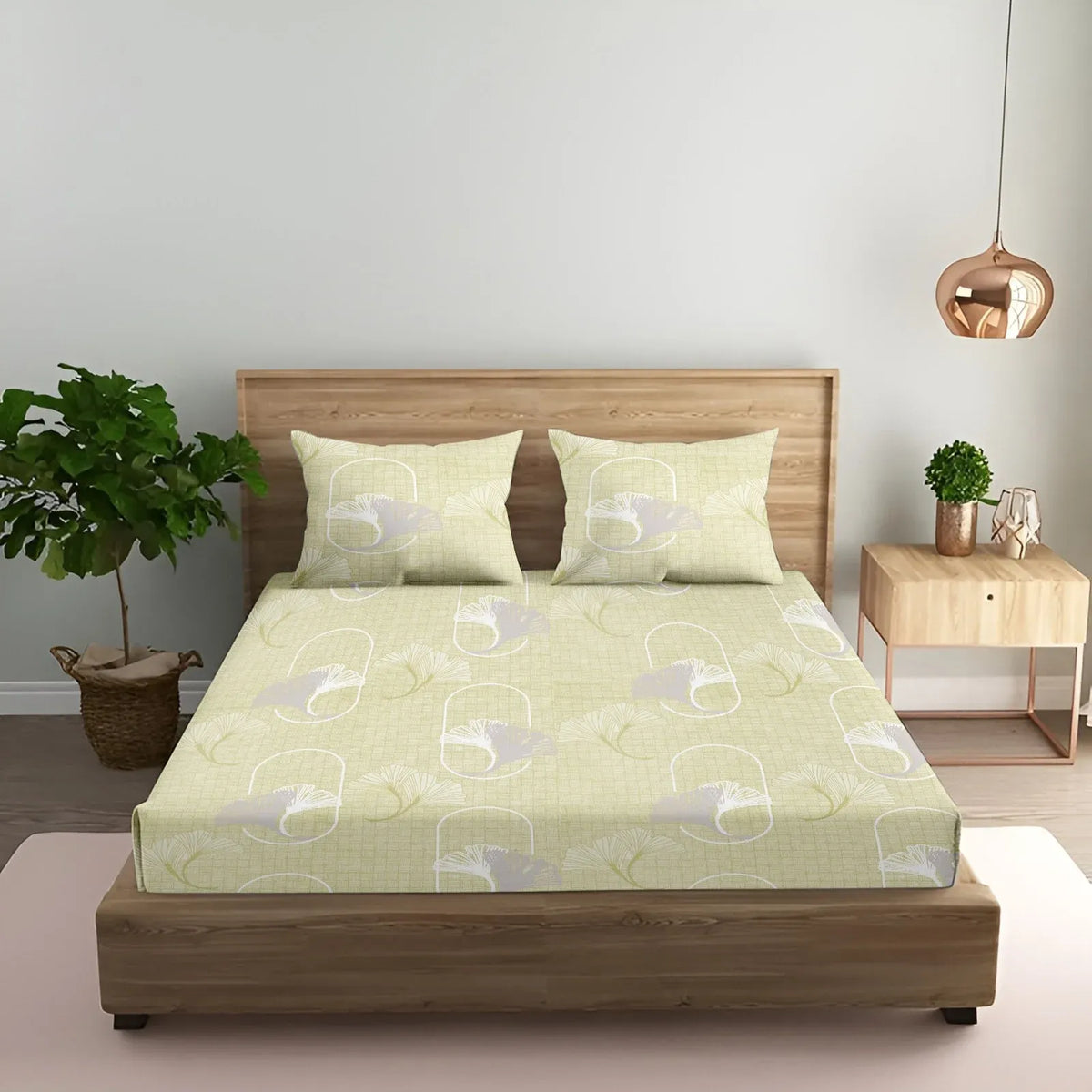 Lily Bloom King Bedsheet 210 TC