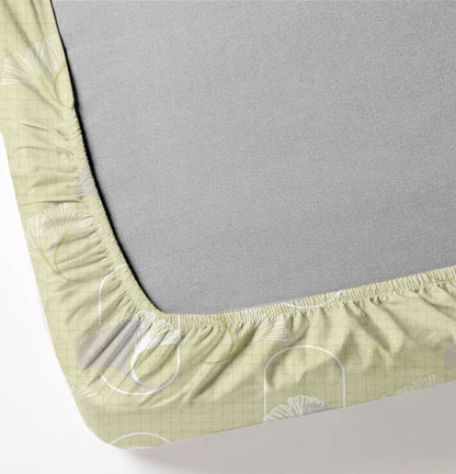 Lily Bloom King Bedsheet 210 TC