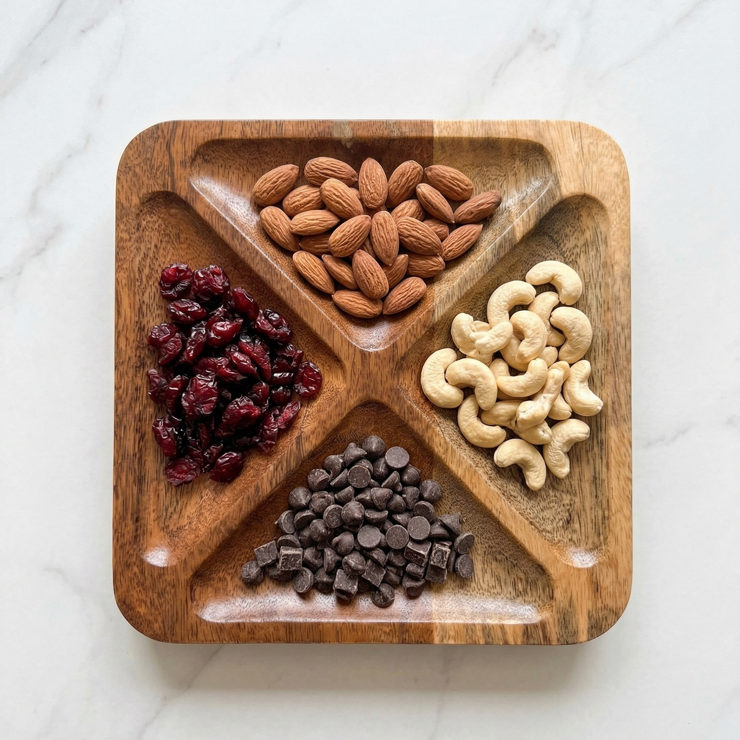 Oak & Lily | Pure Mango Wood Tray (20 X 20 CM)
