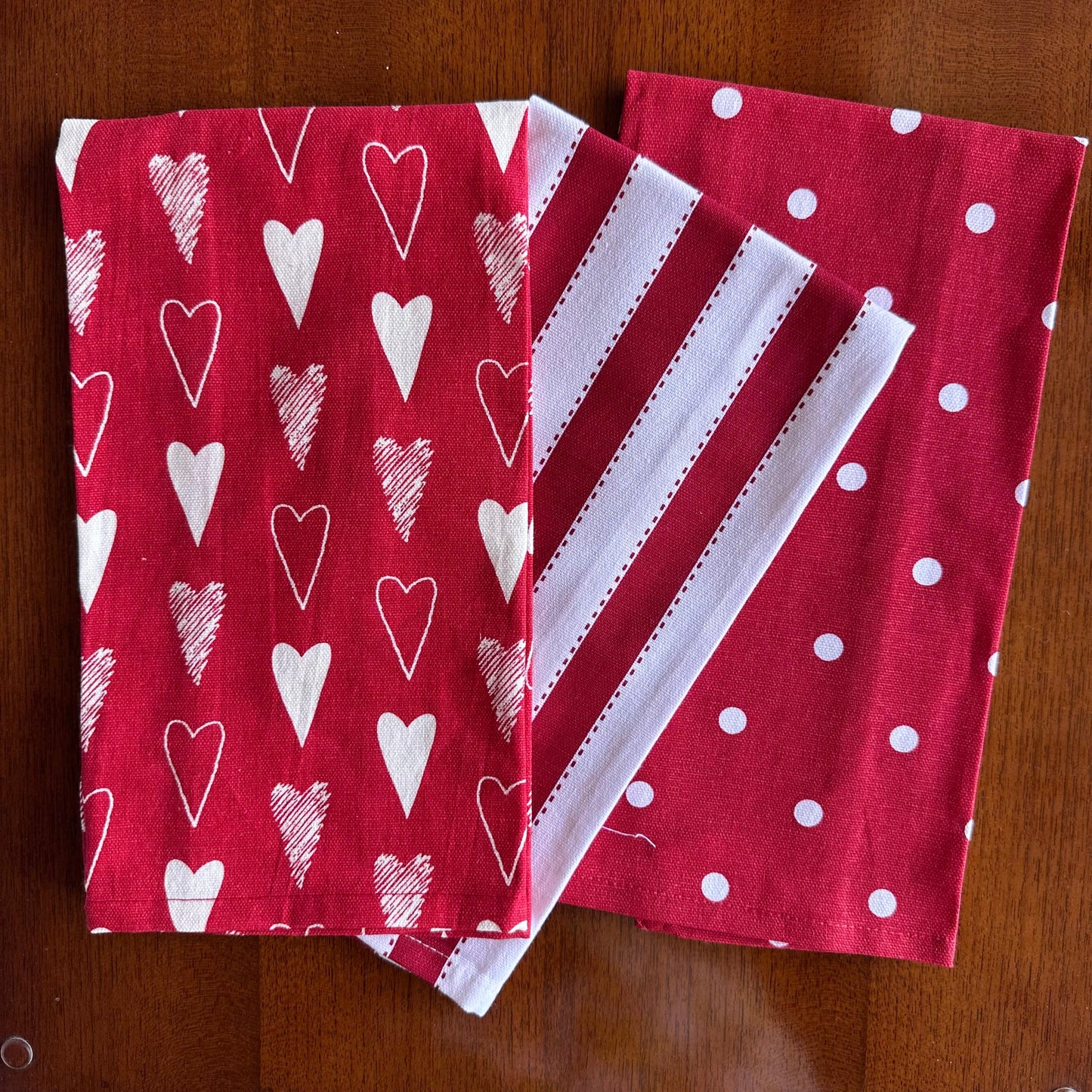 Oak & Lily Kitchen Towels – Red Heart Print, Red Polka Dot & Red Stripe | Set of 3 | 100% Cotton | European Quality | Super Absorbent & Anti-Bacterial