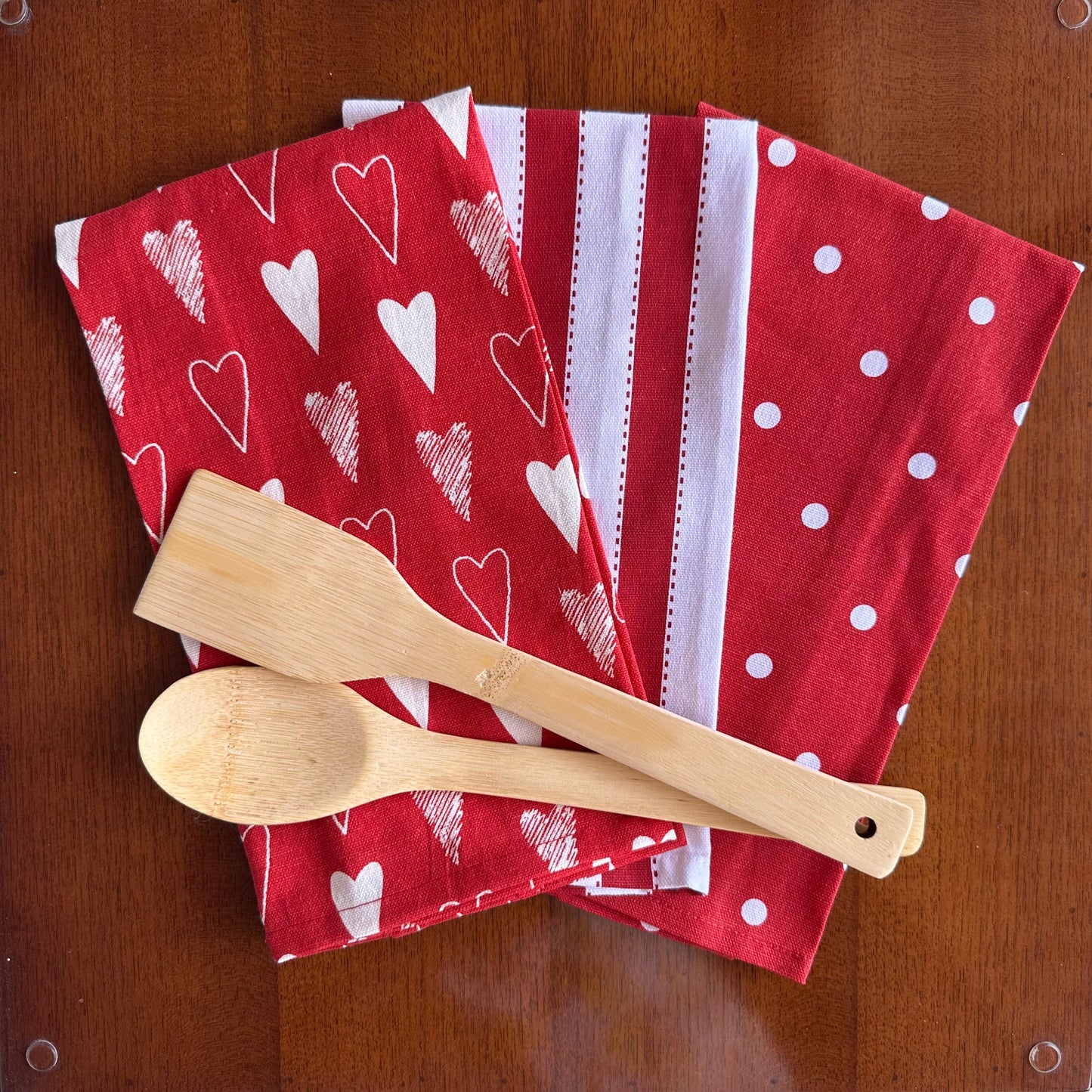 Oak & Lily Kitchen Towels – Red Heart Print, Red Polka Dot & Red Stripe | Set of 3 | 100% Cotton | European Quality | Super Absorbent & Anti-Bacterial
