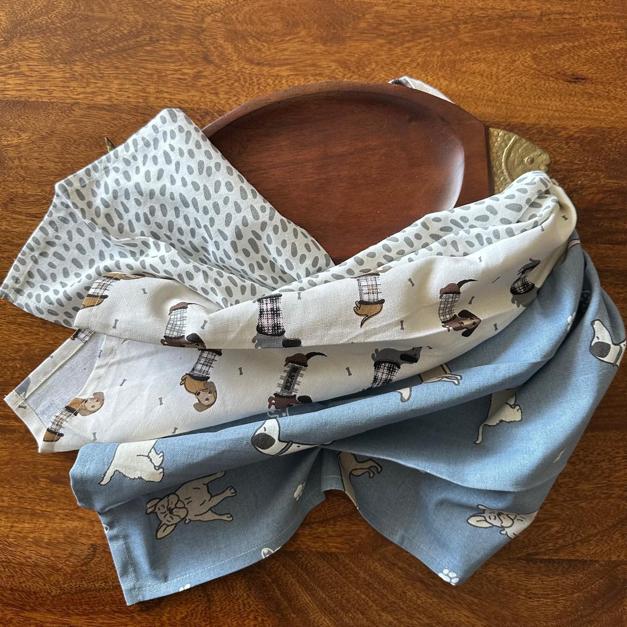 Oak & Lily Kitchen Towels – Dog Prints | Set of 3 | 100% Cotton | European Quality | Super Absorbent & Anti-Bacterial