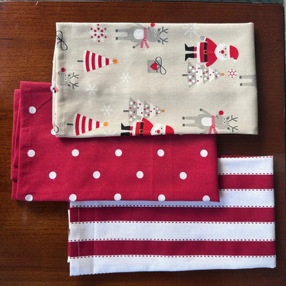 Oak & Lily Kitchen Towels – Frosty Red Polka Prints | Set of 3 | 100% Cotton | European Quality | Super Absorbent & Anti-Bacterial
