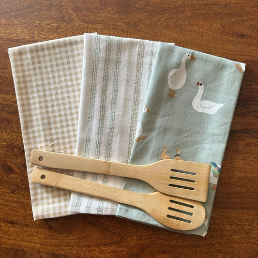 Oak & Lily Kitchen Towels – Green Duck, Stripes & Check Prints | Set of 3 | 100% Cotton | Super Absorbent | Premium Quality