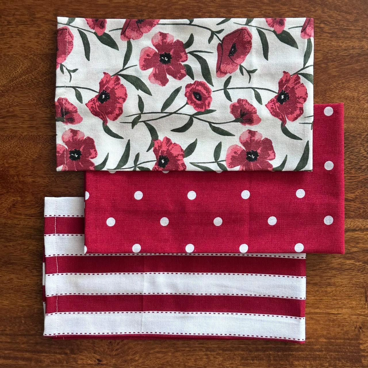 Oak & Lily Kitchen Towels – Red Poppy Flower, Red Polka Dot & Solid Red | Set of 3 | 100% Cotton | European Quality | Super Absorbent & Anti-Bacterial