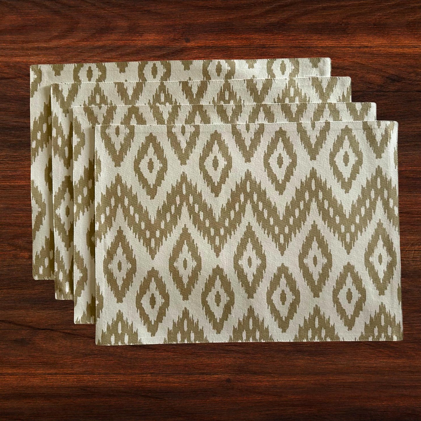 Oak & Lily Placemats – Ikat Print | 100% Cotton | Heat Resistant | Premium European Quality