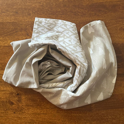 Oak & Lily Kitchen Towels – Beige & Ivory Heart Print | Set of 6 | 100% Cotton | Super Absorbent | Premium Quality