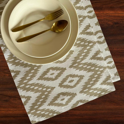 Oak & Lily Placemats – Ikat Print | 100% Cotton | Heat Resistant | Premium European Quality