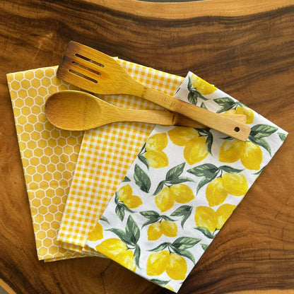 Oak & Lily Kitchen Combo – Yellow Check Apron, Honeycomb Pot Holders & Printed Napkins | 100% Cotton | Heat Resistant | European Quality
